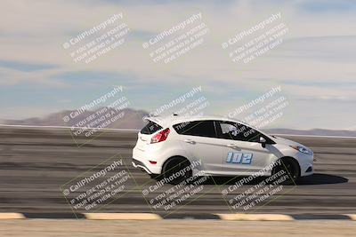 media/Jan-04-2026-SCCA SD (Sun) [[defc442887]]/4-Novice Group/Session 2 Bowl Speed Pans/